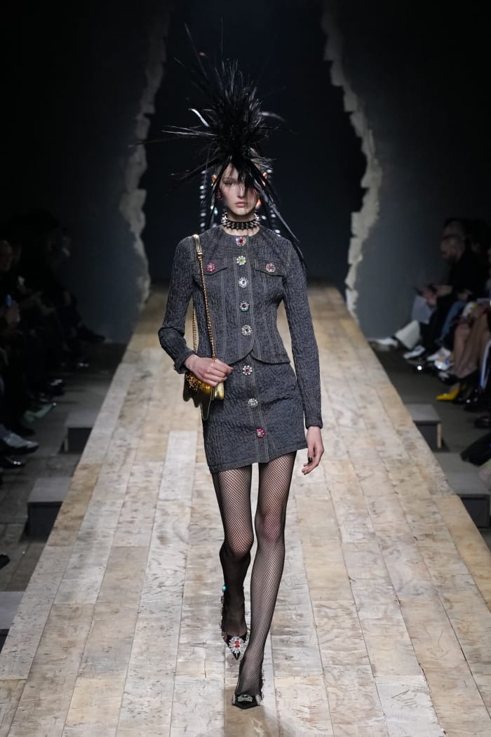 Moschino Fall 2023 by Jeremy Scott - Fashionista