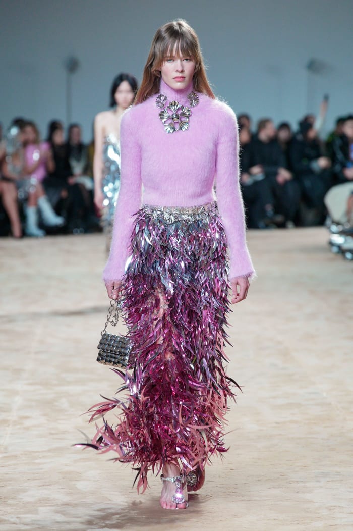 Paco Rabanne Fall 2023 Paid Tribute to the Late Designer and Salvador ...