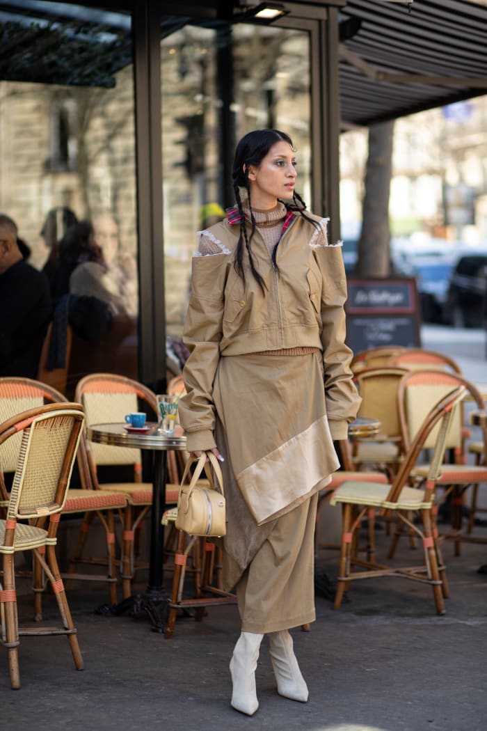 Mini Skirts and Boots Ruled the Streets on Day 2 of Paris Fashion Week ...