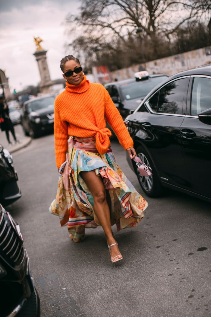 Showgoers Got Creative With Black and White on Day 7 of Paris Fashion ...