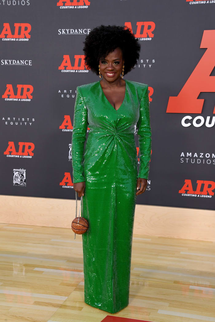 Viola Davis Has a Subtle Take on Themed Dressing at the 'Air' Premiere ...
