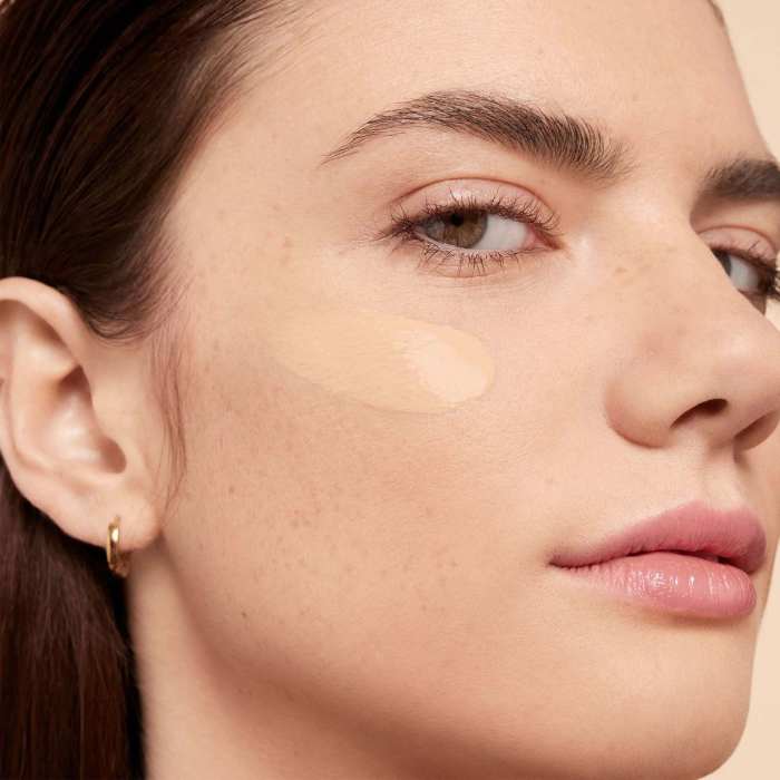 This FullCoverage Foundation Is Surprisingly Weightless Fashionista