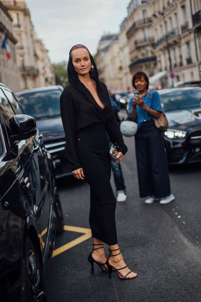 The Street Style at Haute Couture Fashion Week Was All About Strong ...