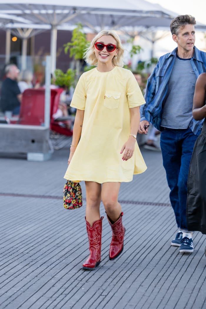 Emma Chamberlain at Copenhagen Fashion Week Spring 2023 on Aug. 11, 2022