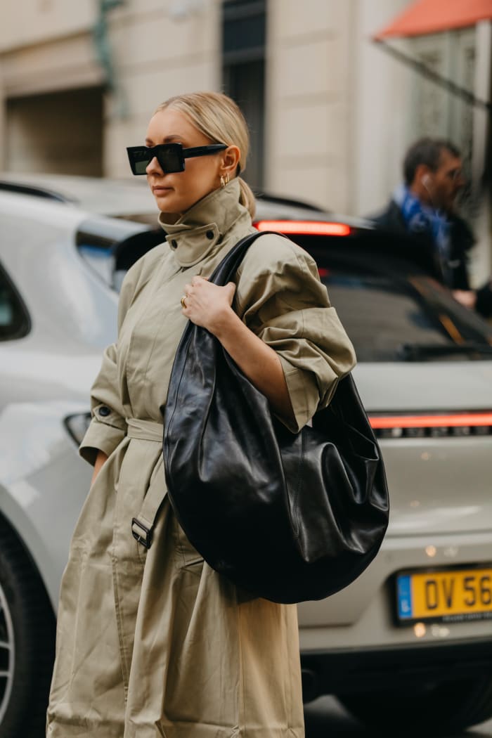 Serial Overpackers, Rejoice: Big Bags Are Back - Fashionista