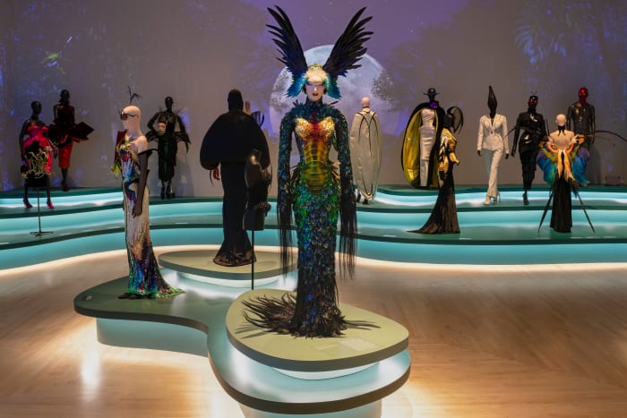 "Thierry Mugler: Couturissime" makes its fifth and final stop at the Brooklyn Museum.