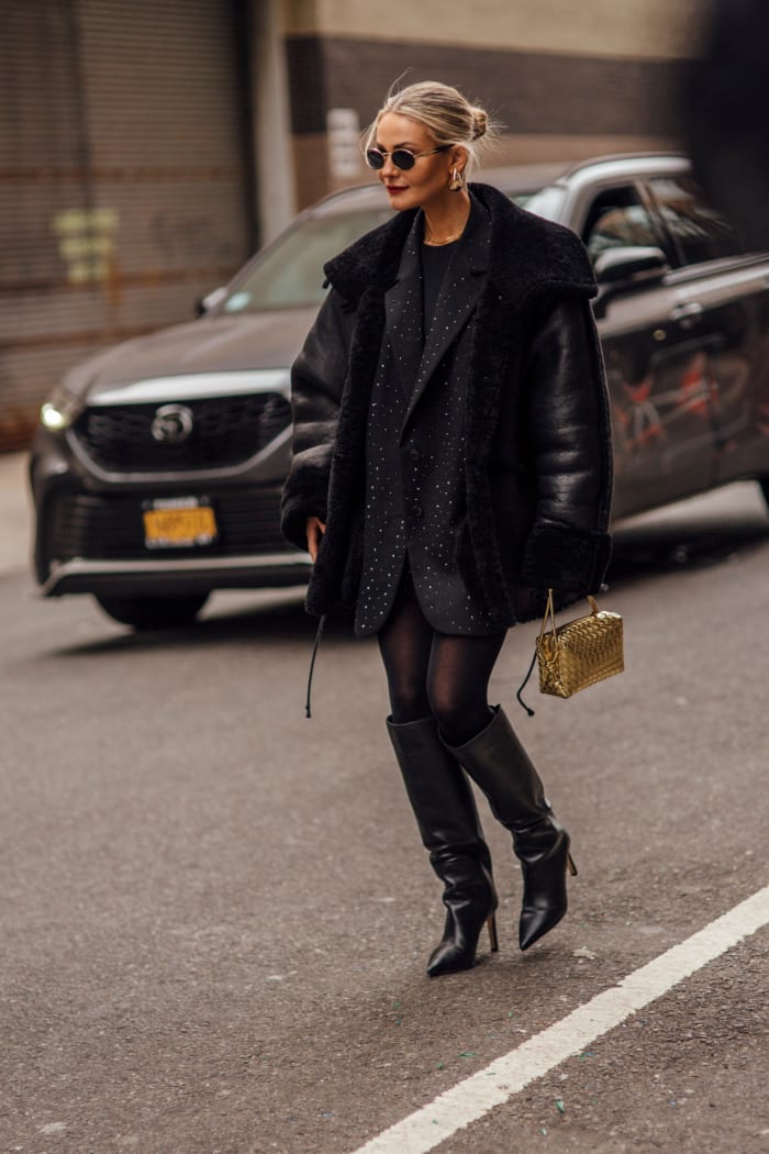 Pops of Baby Blue Took Over New York Fashion Week Street Style Day 3 ...