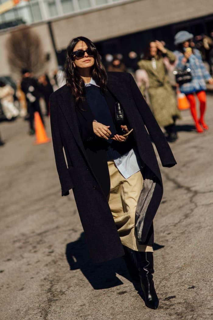 Showgoers Stuck to Shades of Grey for the Final Day of New York Fashion ...