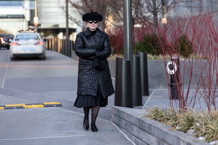 Showgoers Stuck To Shades Of Grey For The Final Day Of New York Fashion   New York Fashion Week Fall 2024 Street Style 48 