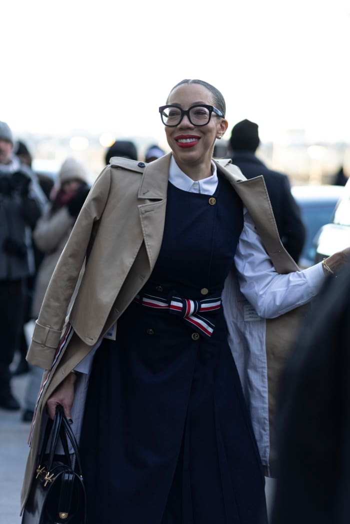 Showgoers Stuck To Shades Of Grey For The Final Day Of New York Fashion   New York Fashion Week Fall 2024 Street Style 46 