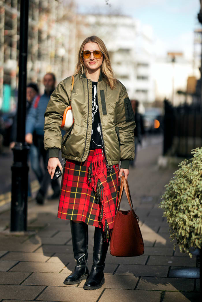 The 139 Best Street Style Looks From London Fashion Week Fall 2024 ...