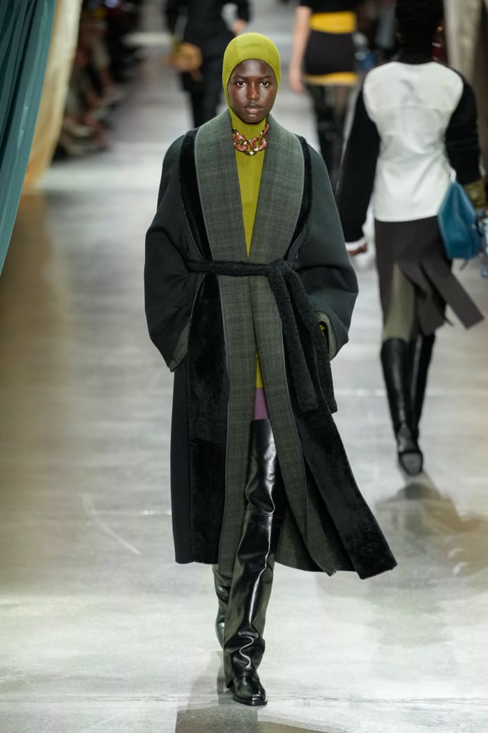 Fendi Fall 2024 Collection - Fashionista