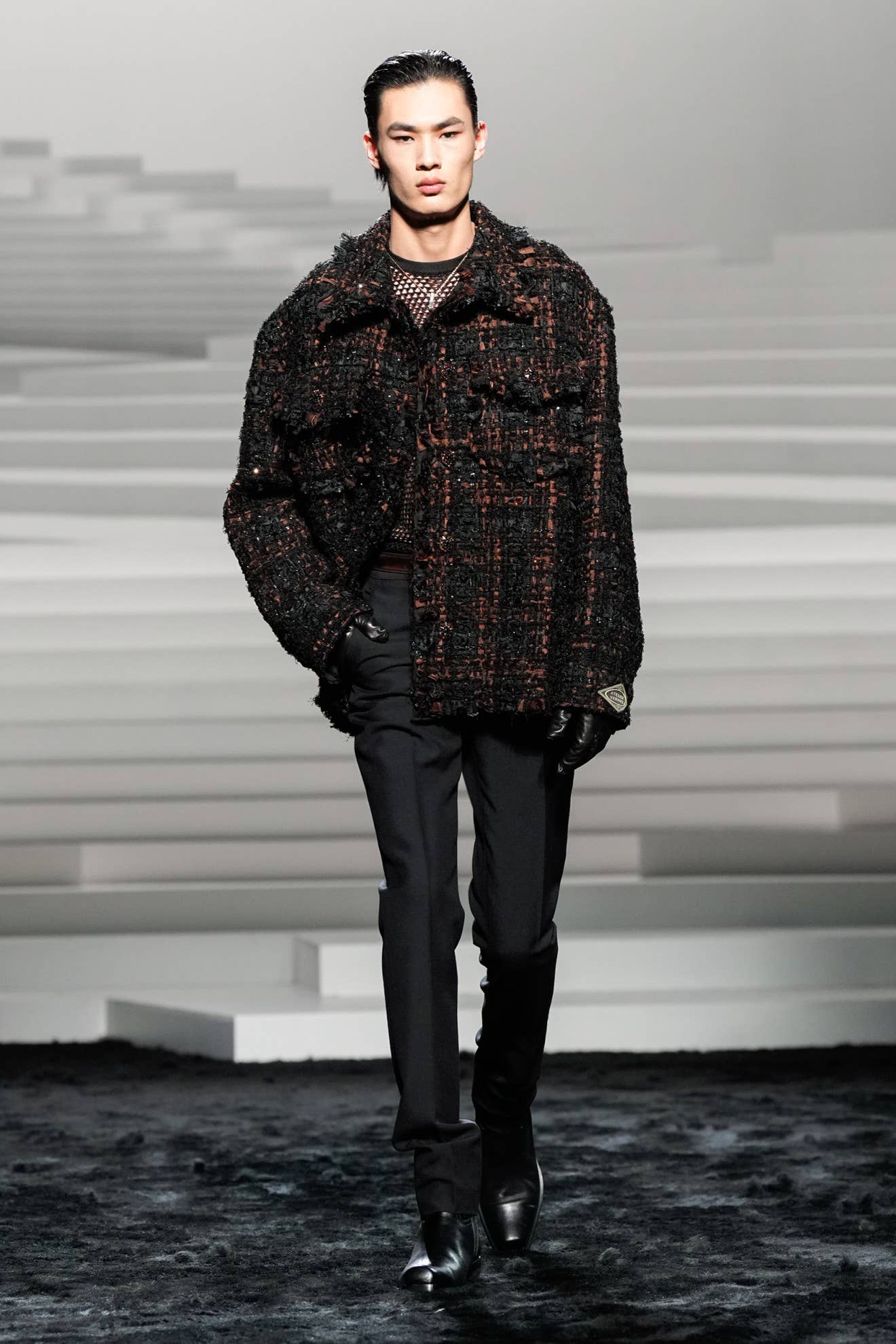 Versace Gives Its Power Suiting a Punk Twist for Fall 2024 - Fashionista
