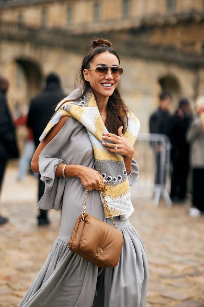 Sweaters as Scarves: 64 Styling Ideas From Fall 2024 Fashion Month ...