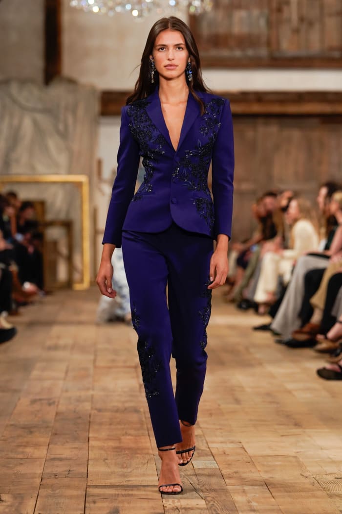 Ralph Lauren Returns To New York Fashion Week With Liquid Gold Gowns   Ralph Lauren Spring 2024 Collection 8 