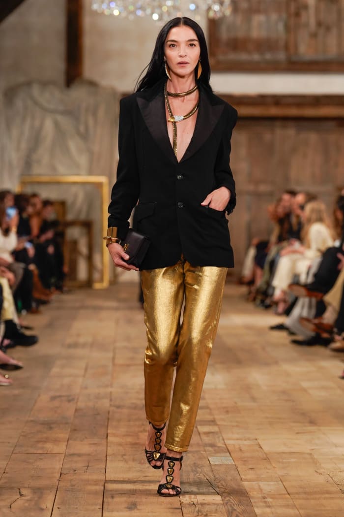 Ralph Lauren Returns To New York Fashion Week With Liquid Gold Gowns   Ralph Lauren Spring 2024 Collection 19 