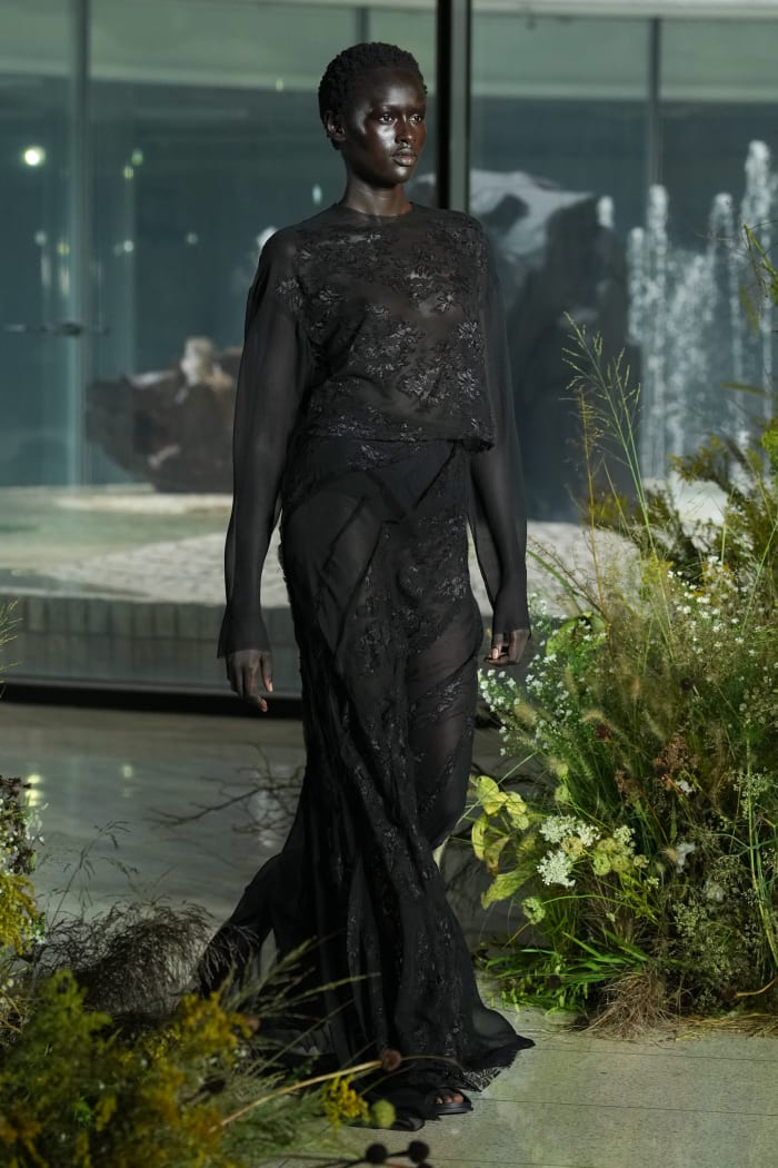 Jason Wu's Spring 2024 Clothes Look Moth-Bitten — It's Craftsmanship ...