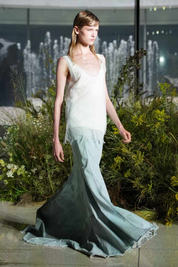 Jason Wu's Spring 2024 Clothes Look Moth-Bitten — It's Craftsmanship ...