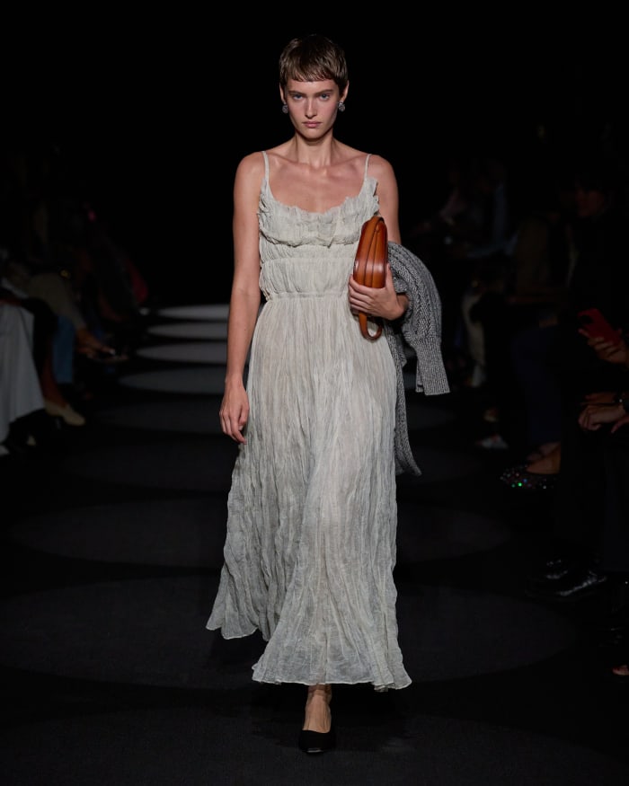 Altuzarra Goes For Haunting Enigmatic Allure For Spring 2024   Altuzarra Spring 2024 Collection 11 