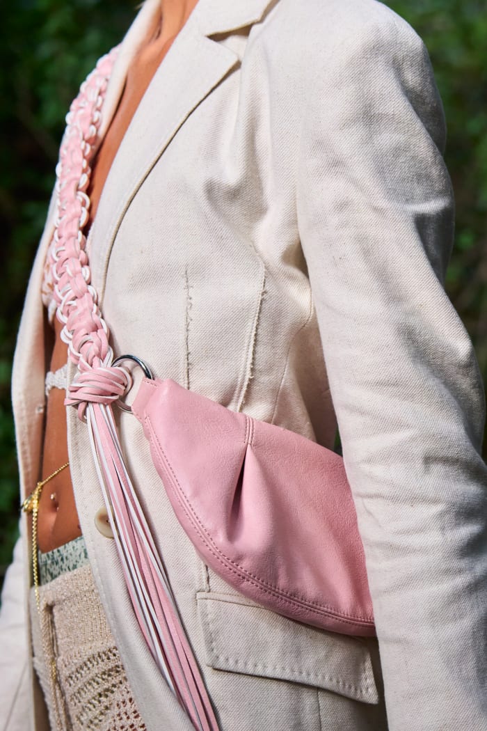 The 22 Best Bags From London Fashion Week S Spring 2024 Runways   Holzweiler Spring 2024 Bag 050 