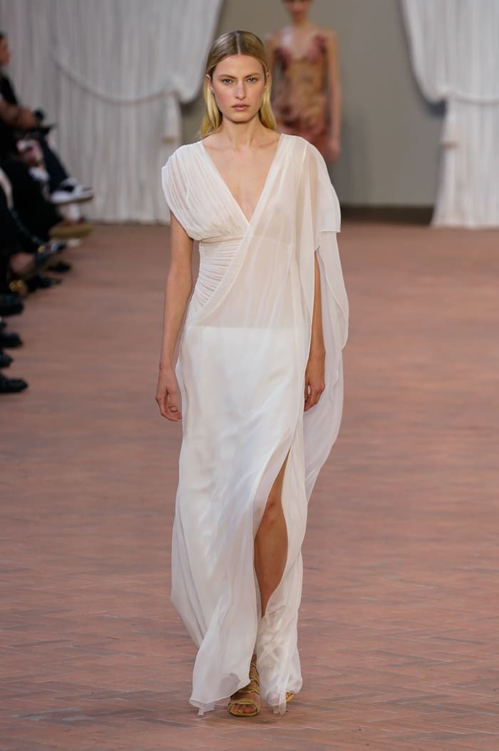 Alberta Ferretti Strips It Back To Basics For Spring 2024 Fashionista   Alberta Ferretti Spring 2024 32 