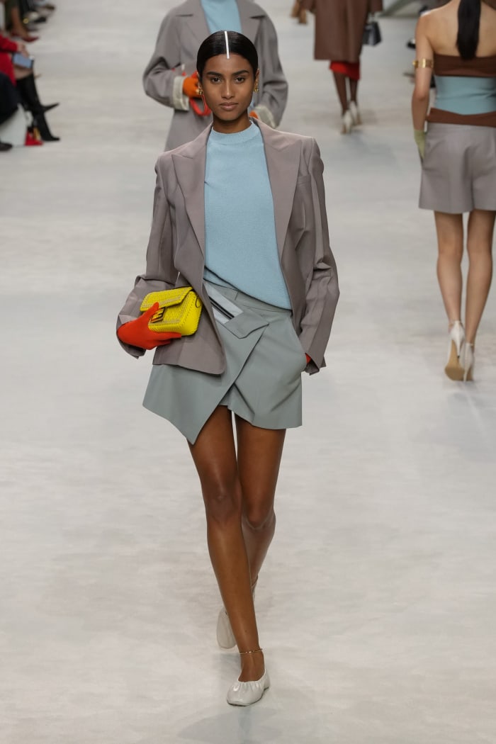 Even Fendi S Kim Jones Can T Stop Thinking About The Roman Empire   Fendi Spring 2024 5 