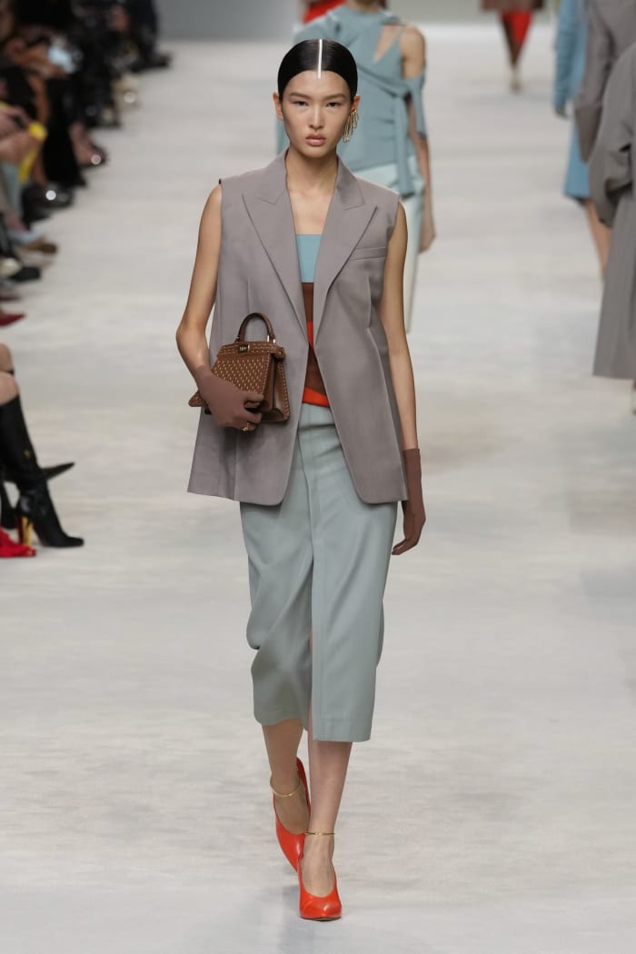 Even Fendi S Kim Jones Can T Stop Thinking About The Roman Empire   Fendi Spring 2024 9 