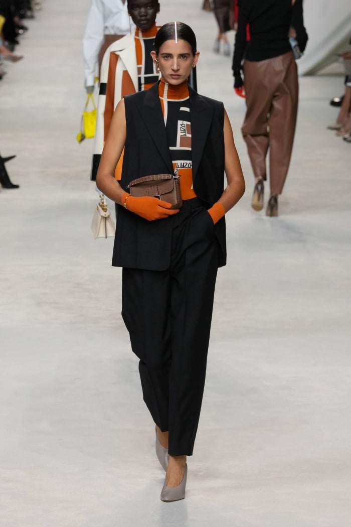 Even Fendi S Kim Jones Can T Stop Thinking About The Roman Empire   Fendi Spring 2024 27 