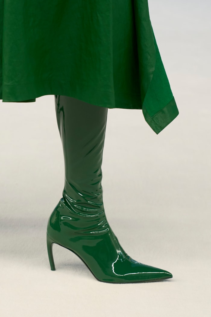 The 47 Best Shoes From Milan Fashion Week S Spring 2024 Runways   Ferragamo Spring 2024 Best Shoes 3 