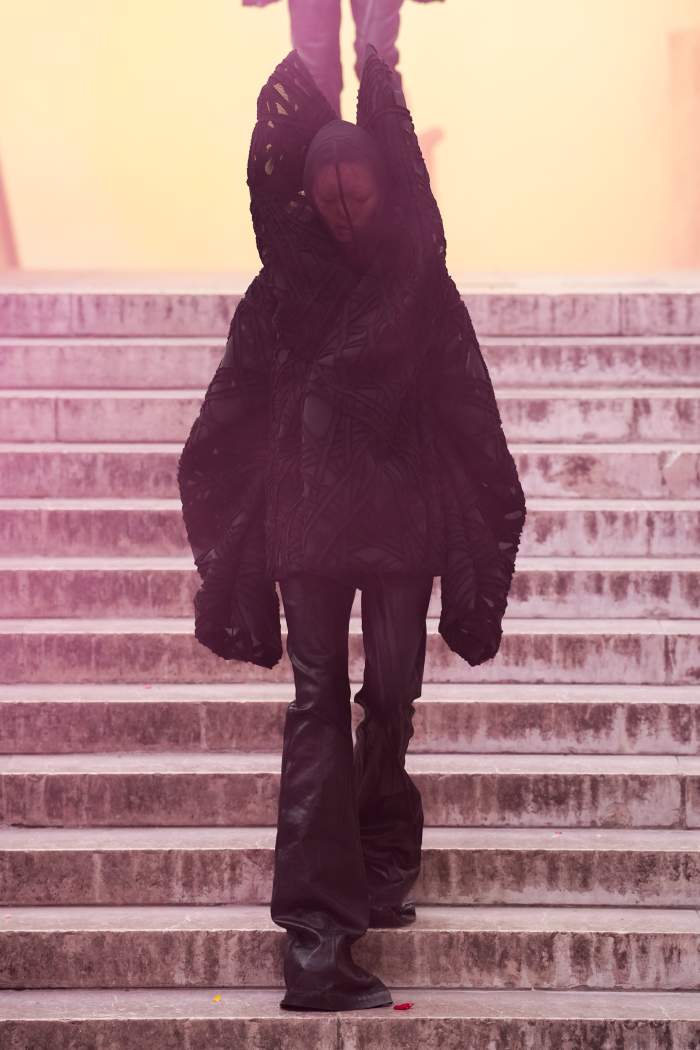 Rick Owens Presents a Dystopian Fantasy for Spring 2024 Fashionista