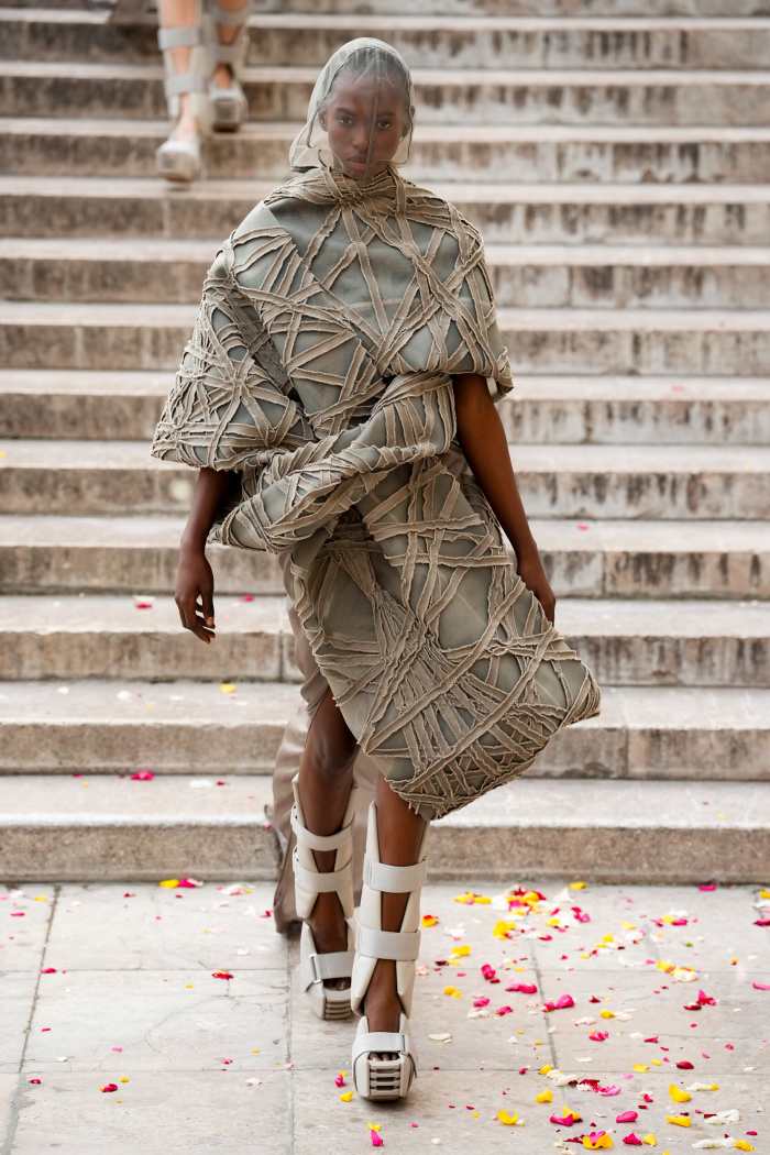 Rick Owens Presents a Dystopian Fantasy for Spring 2024 Fashionista