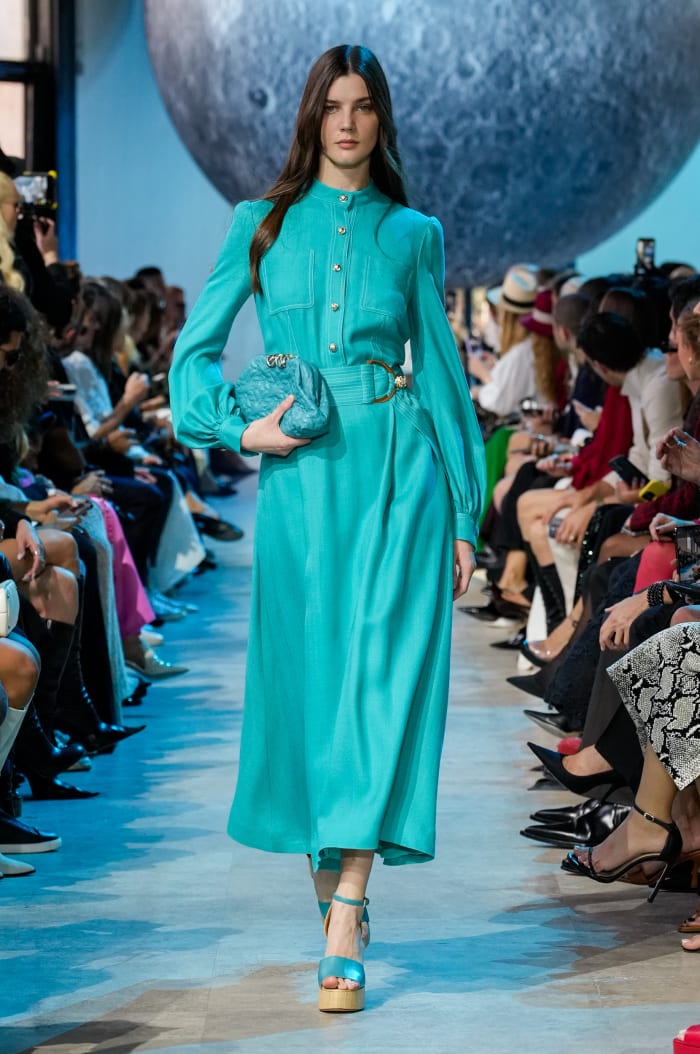 Elie Saab's Downtown-Princess Aesthetic Takes a Wearable Spin for ...