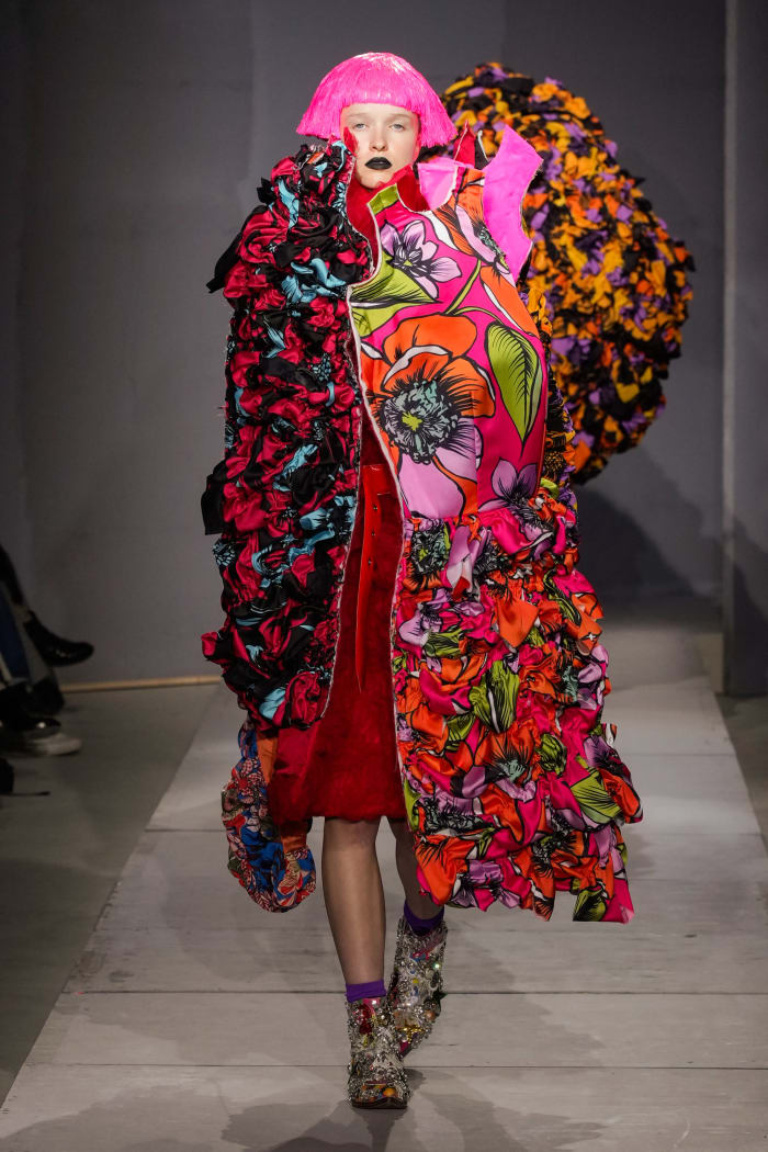 Rei Kawakubo Presents a Kaleidoscopic Comme des Garçons Collection for ...