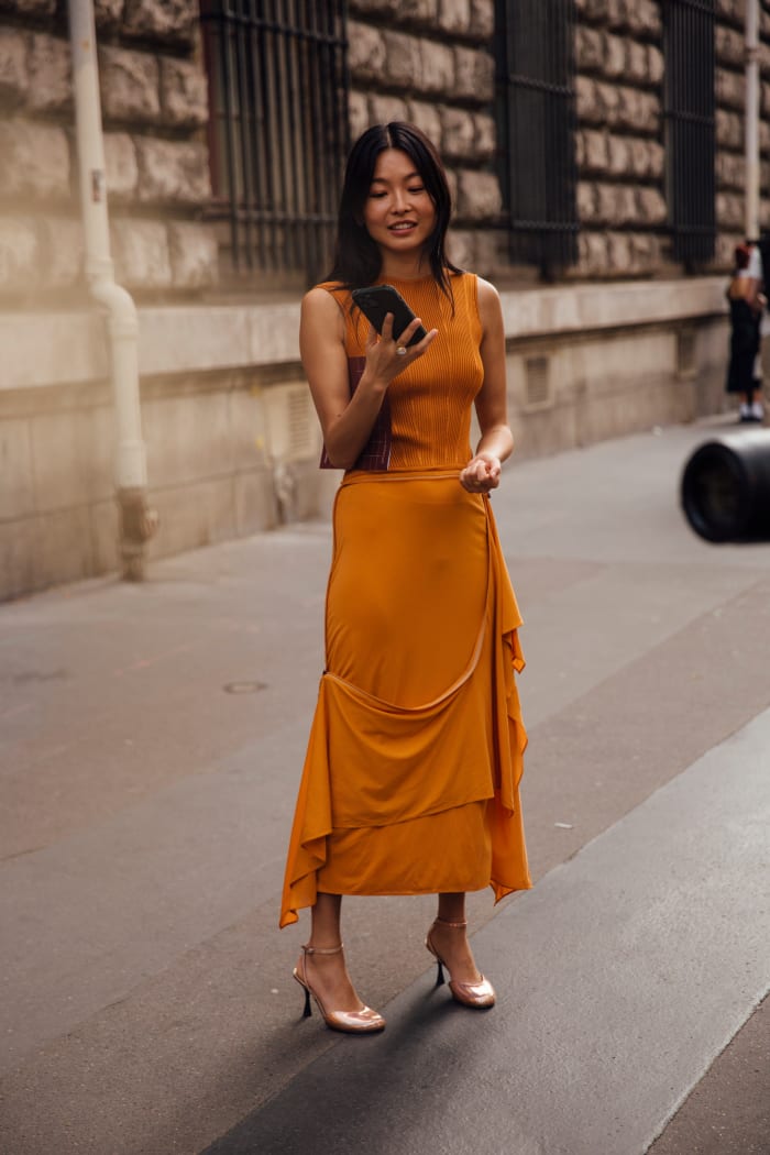 Showgoers Embraced the Colors of Fall for Day 5 of Paris Fashion Week ...