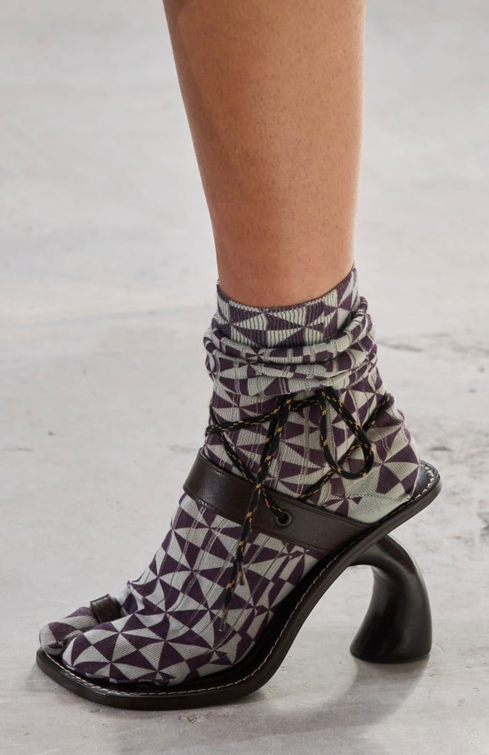 The 54 Best Shoes From Paris Fashion Week S Spring 2024 Runways   Dries Van Noten Spring 2024 Paris Fashion Week Best Shoes 3 