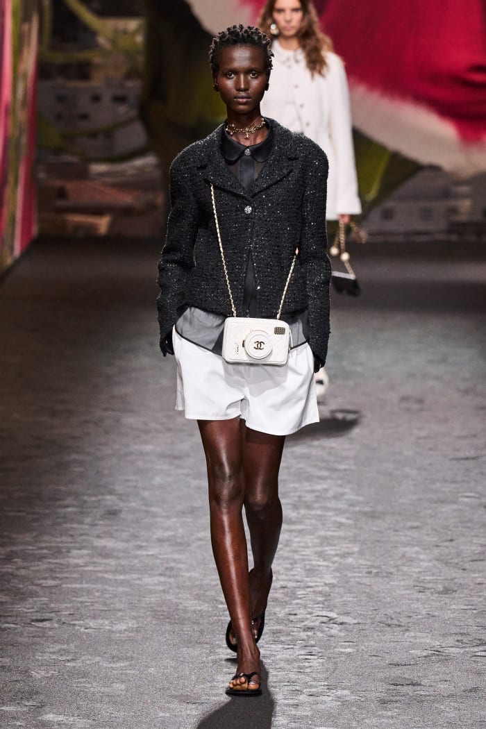 Chanel Spring 2024 Celebrates the Freedom of Dressing How You Want ...
