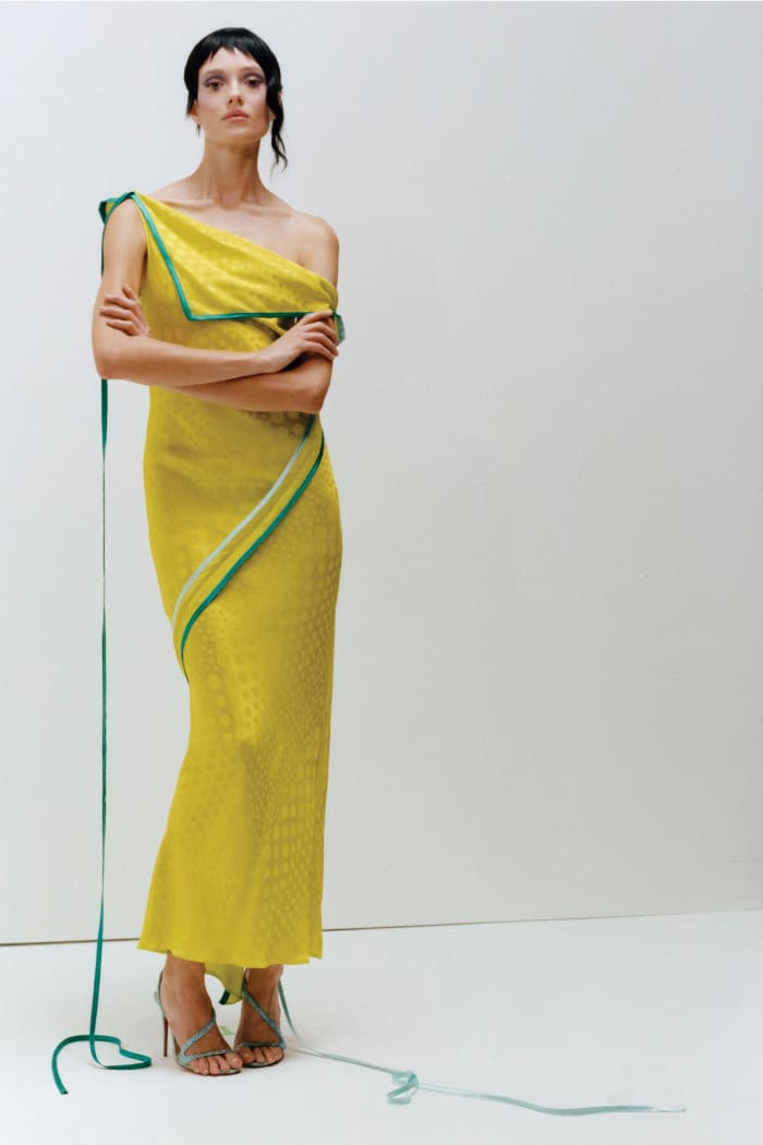 Christopher John Rogers Pares Back His Usual Design Staples For A   Christopher John Rogers Collection 13 Pre Fall 2024 20 