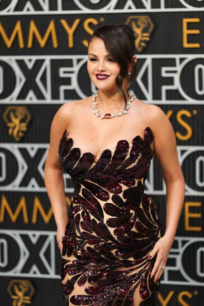 Selena Gomez Wears Sheer Oscar de la Renta to the '2023' Emmys