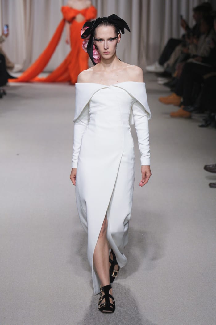 Giambattista Valli Opts for Bare Shoulders and Big Skirts for Spring ...