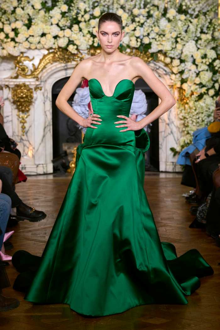 miss-sohee-haute-couture-spring-2024-11