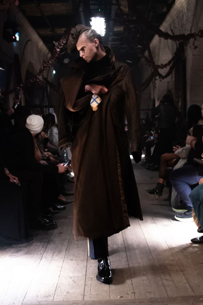 The Many Reasons John Galliano S Maison Margiela Artisanal Spring 2024   Maison Margiela Artisanal 2024 Look 12 