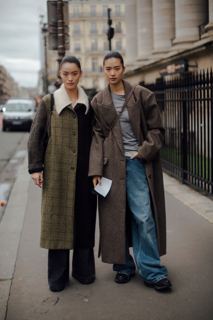 Slouchy Denim Took Over Street Style at Haute Couture Fashion Week ...