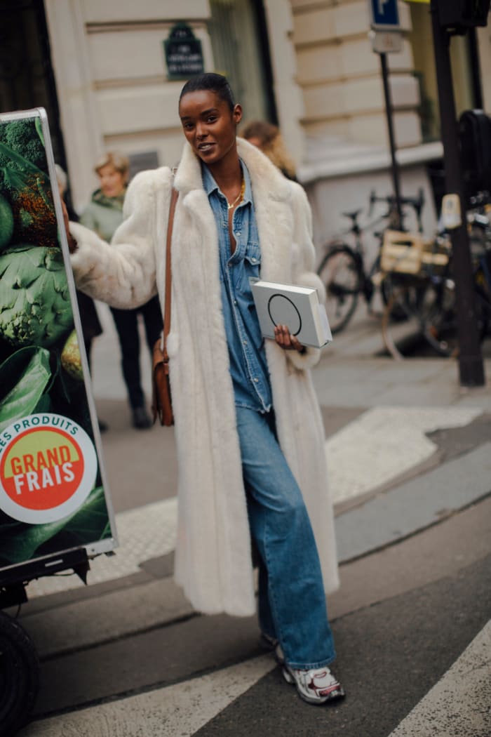 Slouchy Denim Took Over Street Style at Haute Couture Fashion Week ...