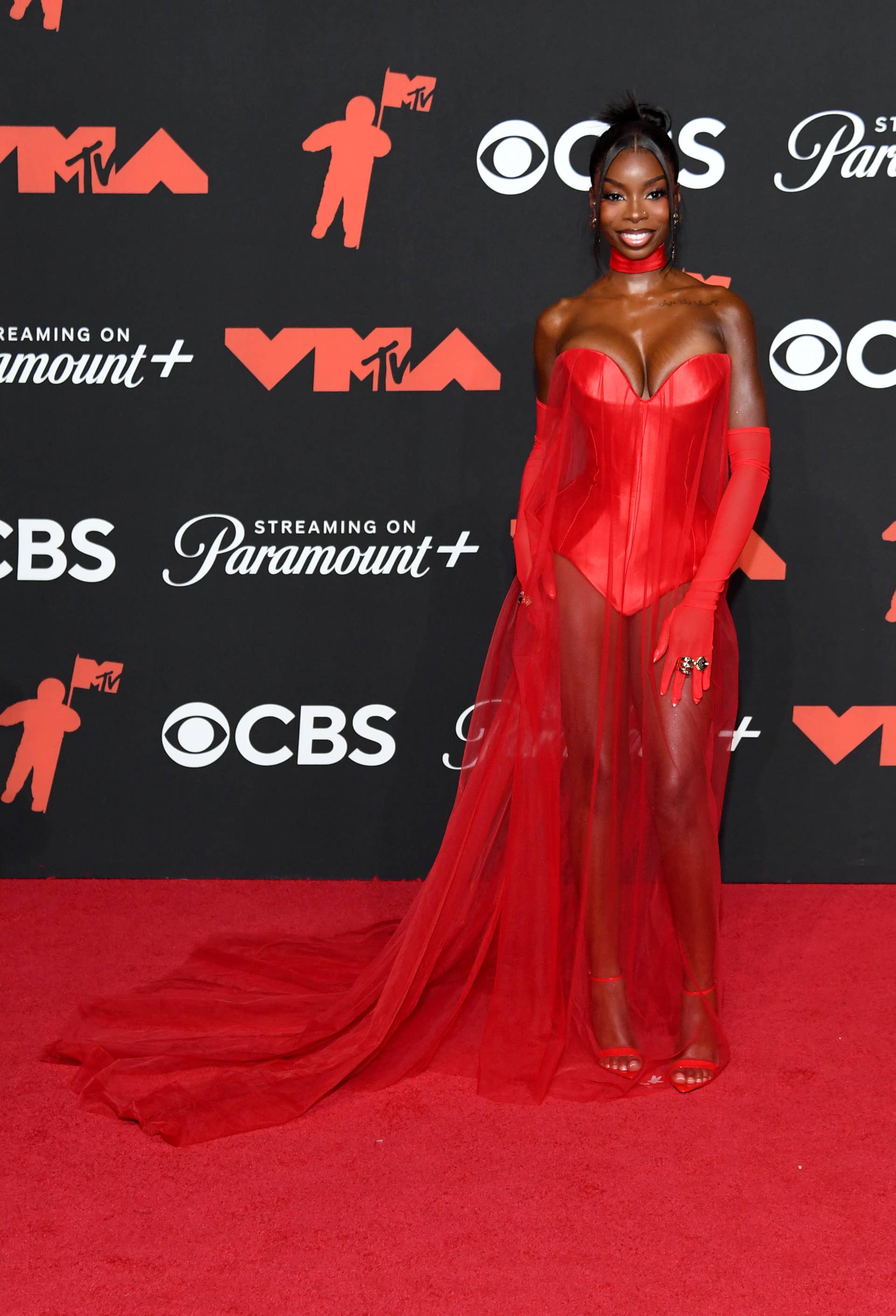Carthen wearing Cheney Chan at the 2025 MTV VMAs. Styled by the Reismans.