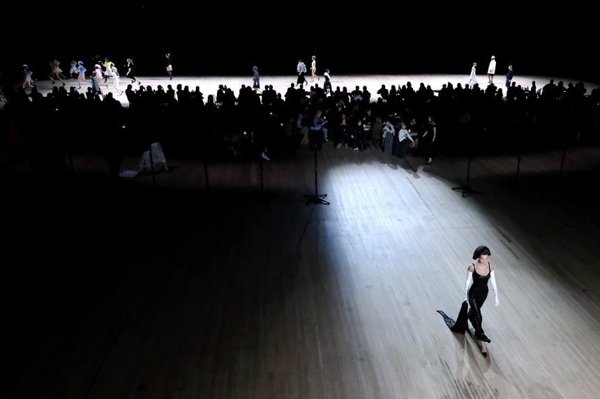 The Marc Jacobs Fall 2020 Show Was Beautiful, Magical Chaos - Fashionista