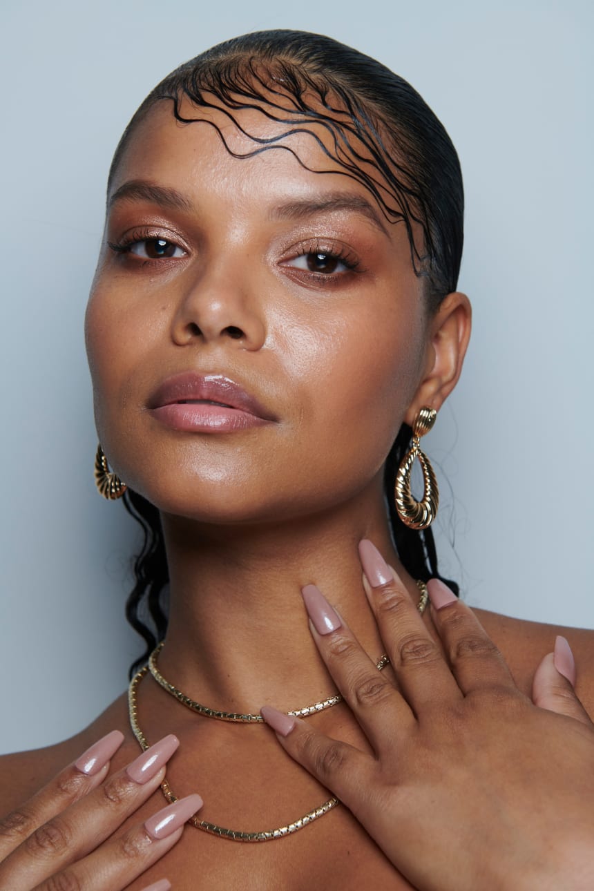 A beauty look from Fe Noel Spring 2023. Photo: Imaxtree