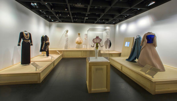 "Masterworks: Unpacking Fashion" Gallery View, Harold Koda Gift Photo: © The Metropolitan Museum of Art