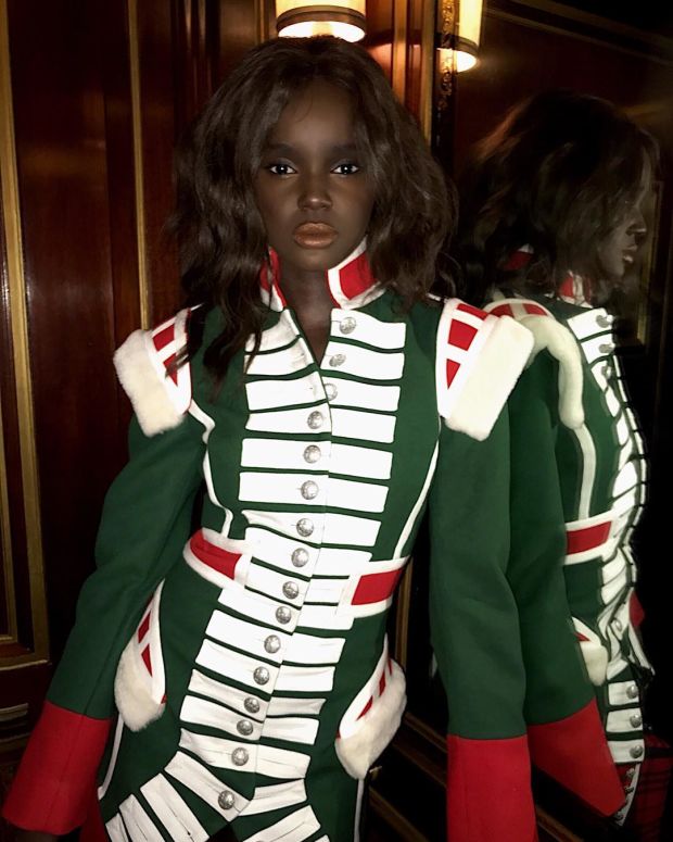 Duckie Thot slaying some Burberry. Photo: @duckieofficial/Instagram