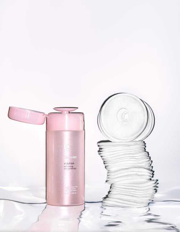 Glossier Solution Exfoliating Skin Perfector. Photo: Courtesy of Glossier