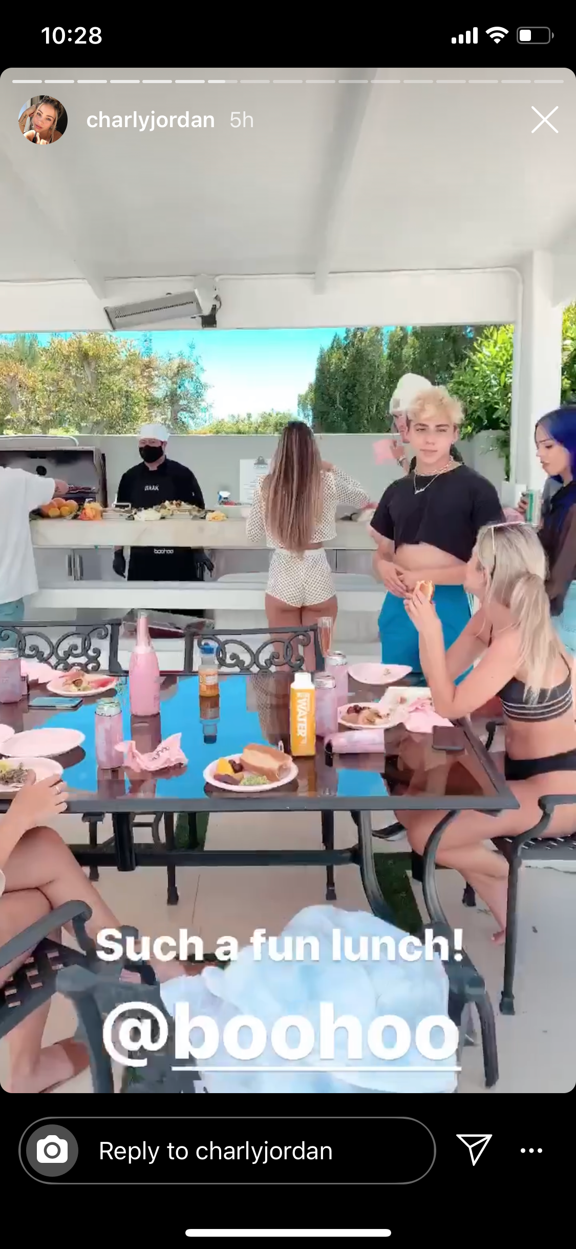 boohoo-sponsored-event-clubhouse-tiktok-collab-house-2
